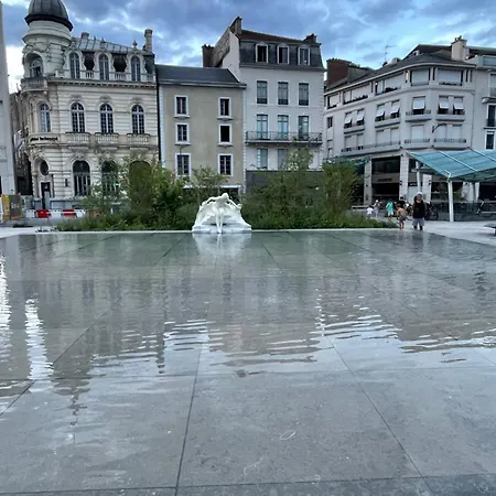Beautiful Place Clemenceau Apartment Pau